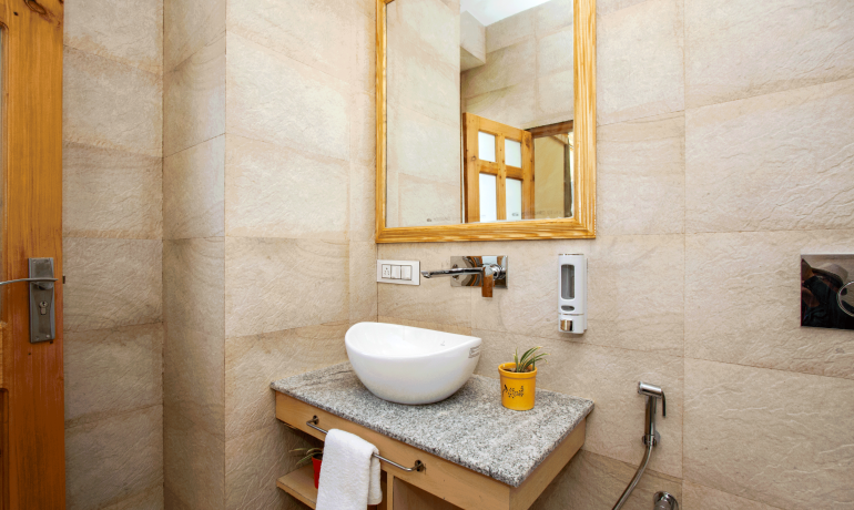 La Kailasha - Manali